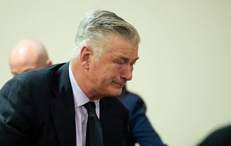 Procesul lui Alec Baldwin pentru omor prin imprudență a fost anulat. Avocații actorului au invocat un viciu de procedură