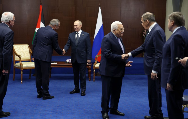 Rusia i-a primit pe liderii Hamas la Moscova. Decizia, criticată de Israel: „Un gest obscen care legitimează atrocitățile teroriștilor”