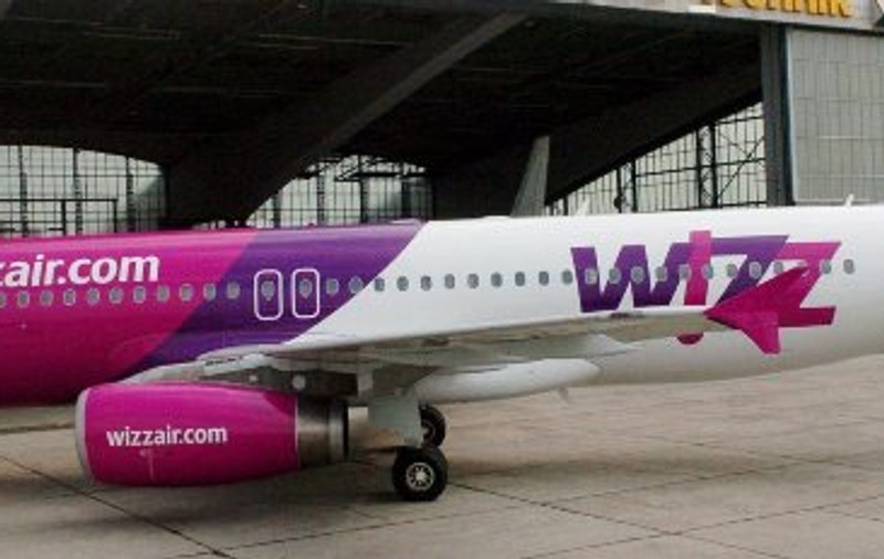Un avion Wizz Air a făcut o escală de urgenţă la Timişoara 