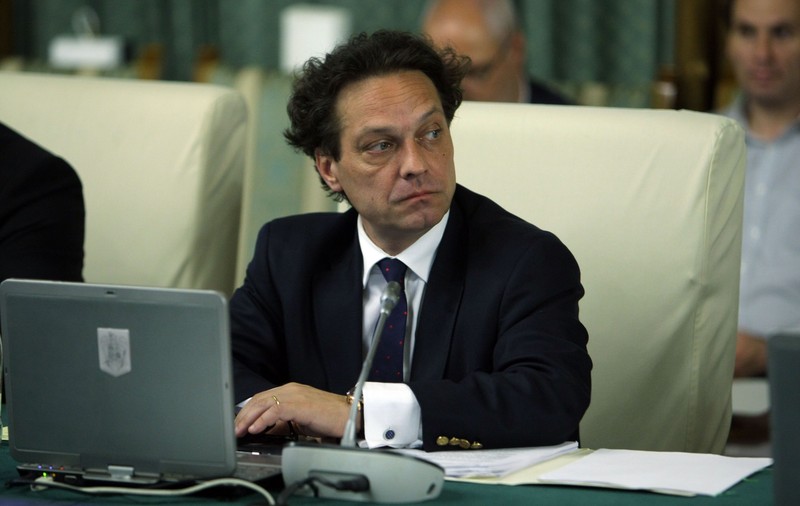 Actorul George Ivașcu și-a dat demisia de la conducerea Teatrului Metropolis. Ce acuzații îi aduce lui Nicușor Dan