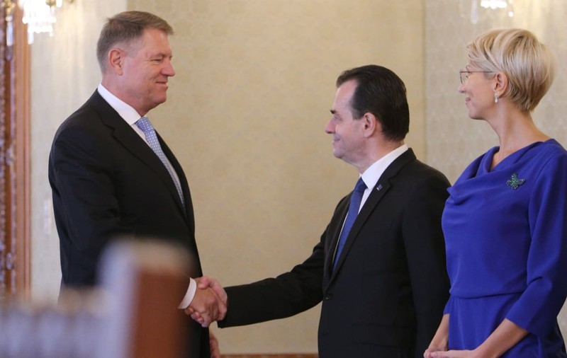 FOTO | Consultări la Palatul Cotroceni. PNL, pregătit să preia guvernarea, cu Orban premier şi cu susţinerea tuturor partidelor, mai puţin PSD. Iohannis anunţă luni sau marţi premierul