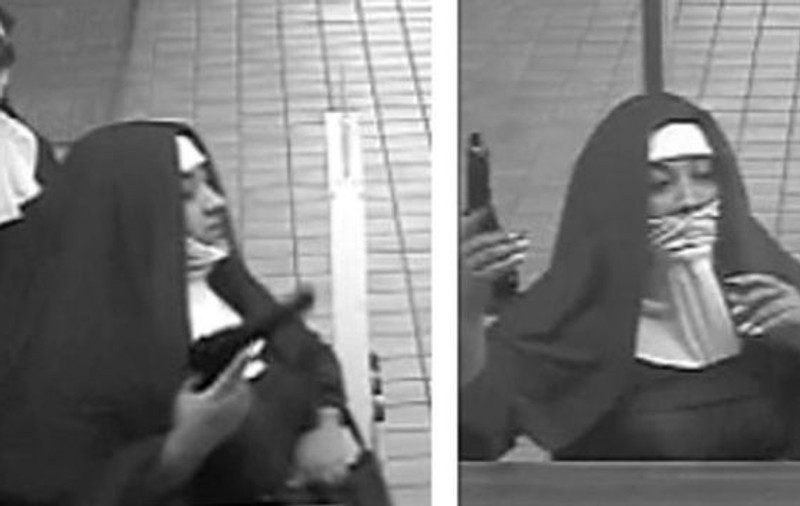 Două "călugărițe" au încercat să jefuiască o bancă