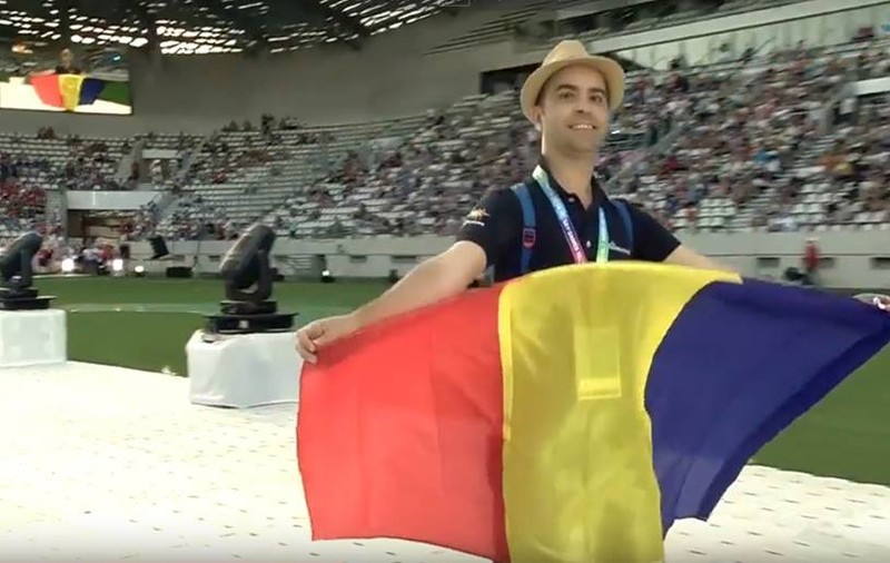 Povestea portdrapelului României la Jocurile Gay 2018 de la Paris: ”Am trăit cu un diplomat canadian. Acum sunt cu un funcționar din Ministerul de Interne al Franței”