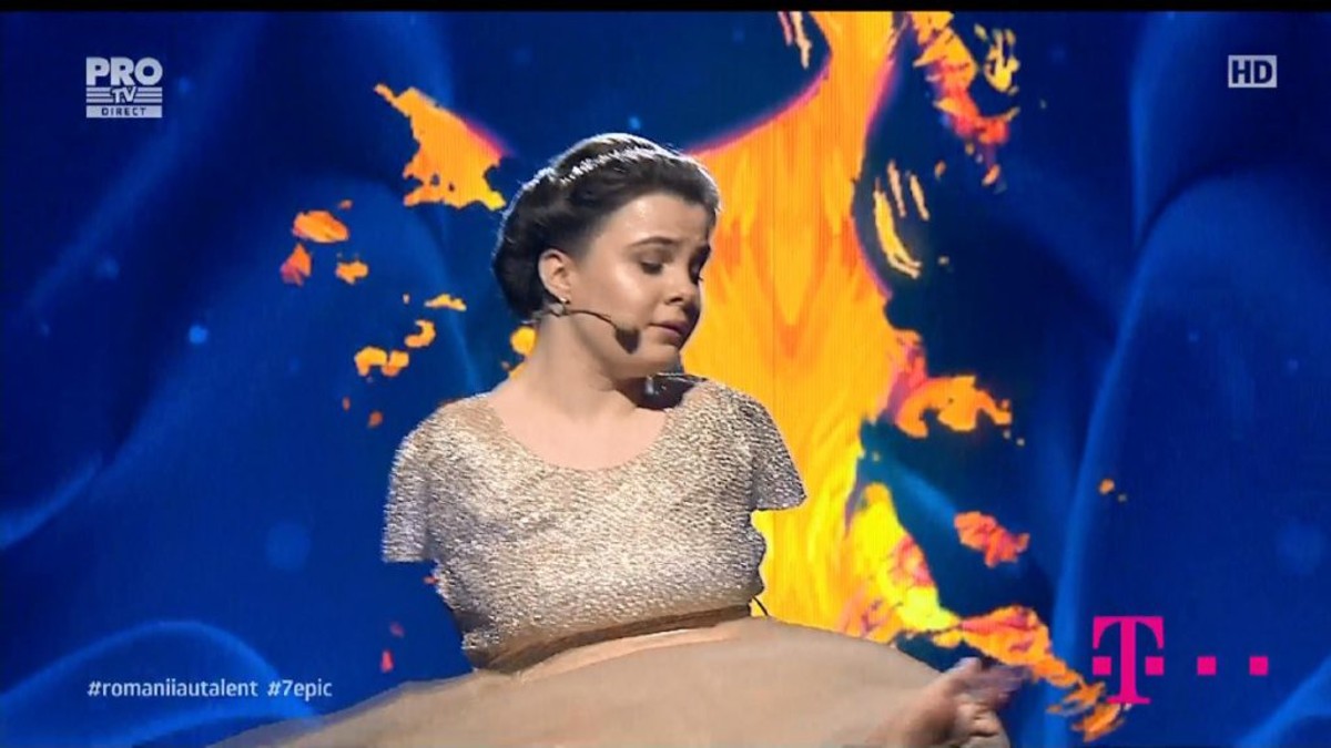 Cum arată apartamentul lui Lorelai Moșneguțu. Căștigătoarea de la "Românii au talent" și-a arătat casa cumpărată cu banii de la show | FOTO