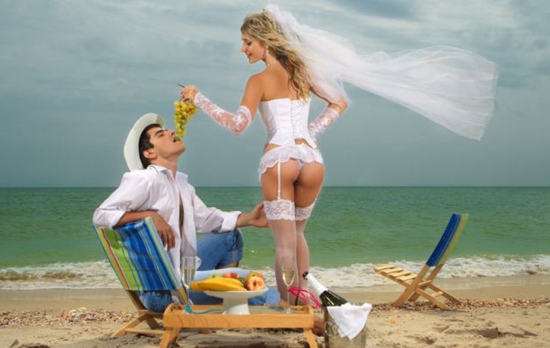 Plăteşti 25 de euro, şi ai concediul asigurat! Iată câteva din cele mai tentante oferte de vacanţă de la Târgul de Turism  