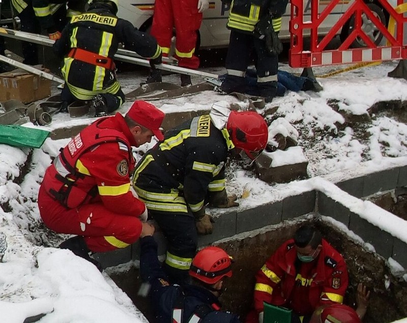 Un bărbat a căzut într-un canal de lângă autogara din cartierul Craiter, din Braşov| FOTO/VIDEO