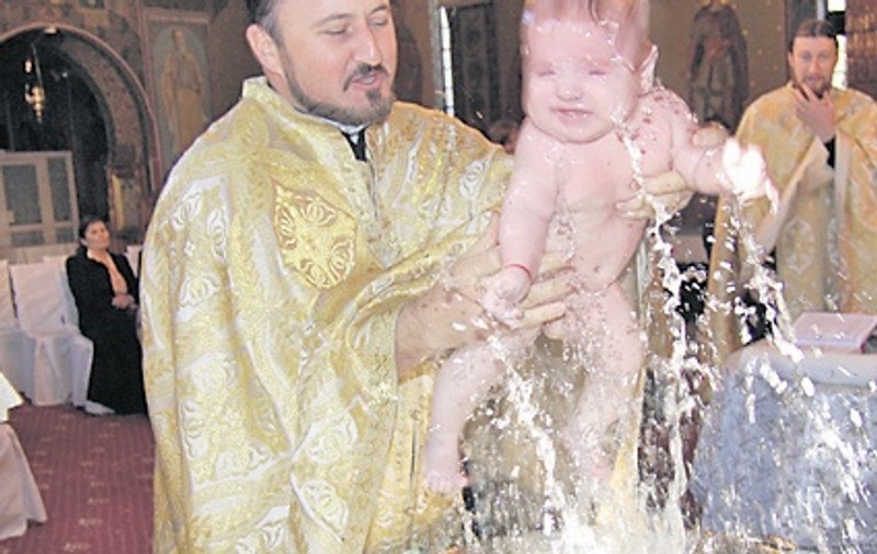 Matinalii de la OTV şi-au botezat băiatul