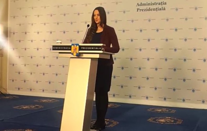 Reacția lui Iohannis la criza politică: Remanierea este atributul premierului, PSD să își rezolve problemele