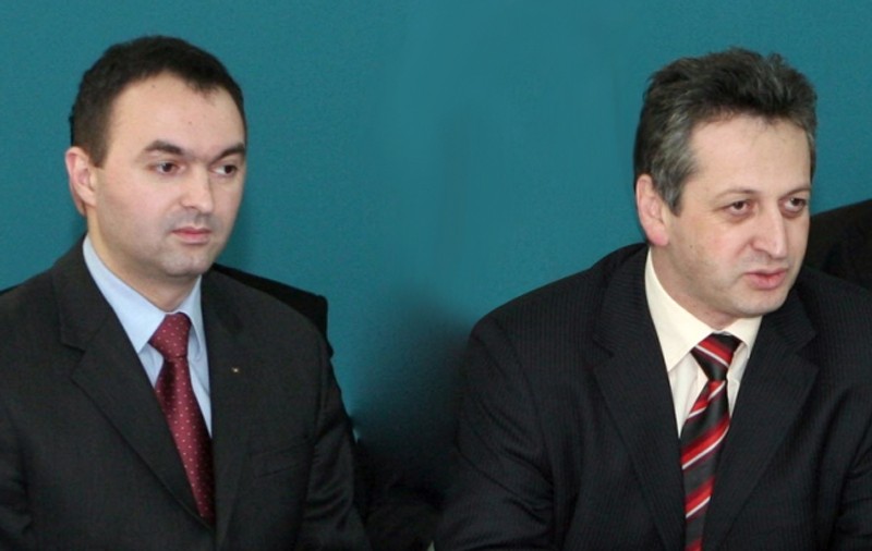 Demisii la vârf în PNL! Lideri dezamăgiţi de rezultatul alegerilor şi-au anunţat retragerile!