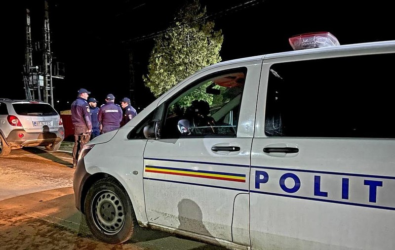 Un bărbat a intrat noaptea peste fosta concubină și a refuzat să mai plece, în Brașov. Femeia a sunat la poliție