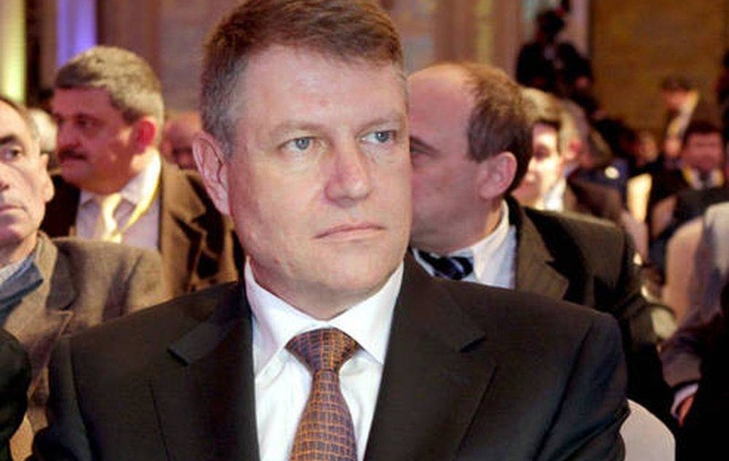 Klaus Iohannis A DEZVĂLUIT MOTIVUL pentru care NU A ALES BIROUL LUI TRAIAN BĂSESCU de la COTROCENI
