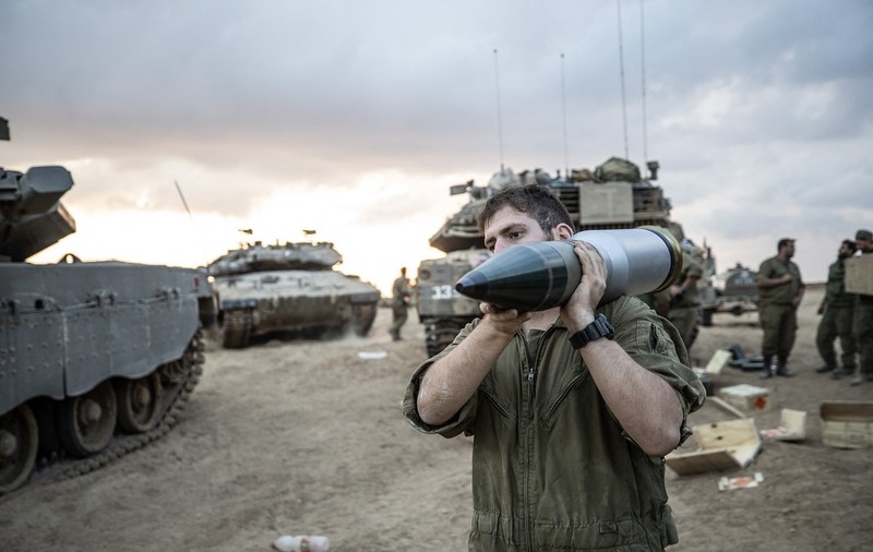 Israelul a amânat atacul la sol în Fâșia Gaza din cauza vremii. Zeci de mii de soldați sunt pregătiți „să distrugă Hamas”