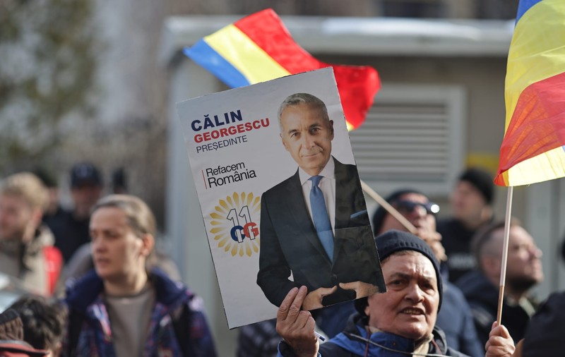 Protest la Parchetul General, după ce Călin Georgescu a fost adus la audieri