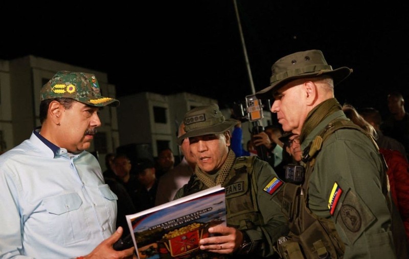 Nicolas Maduro ar trebui să se refugieze în Rusia sau China fiindcă „zilele îi sunt numărate”, avertizează un influent senator american