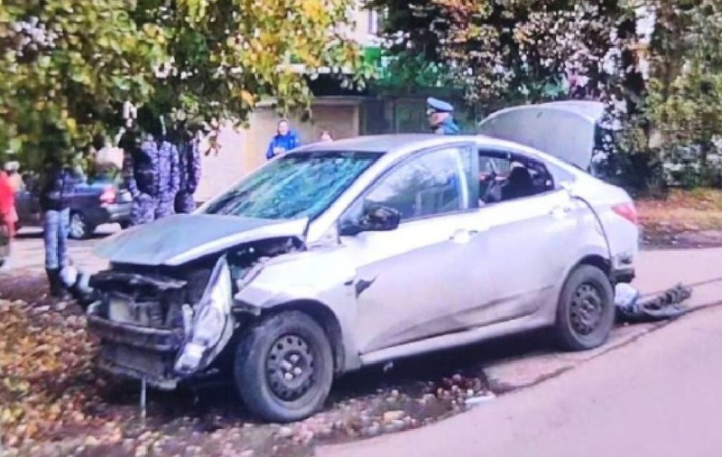 Așa arăta mașina ofițerului după explozia de la Tula