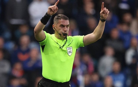arbitru roman Istvan Kovacs