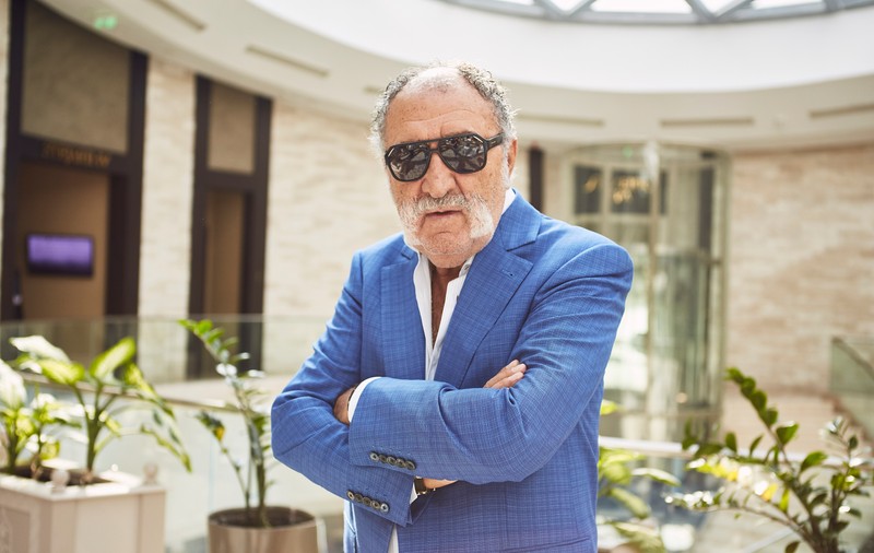 Ion Țiriac nu are nicio afacere în România pe persoană fizică. Magnatul își păstrează semnătura pentru business-urile din afara țării