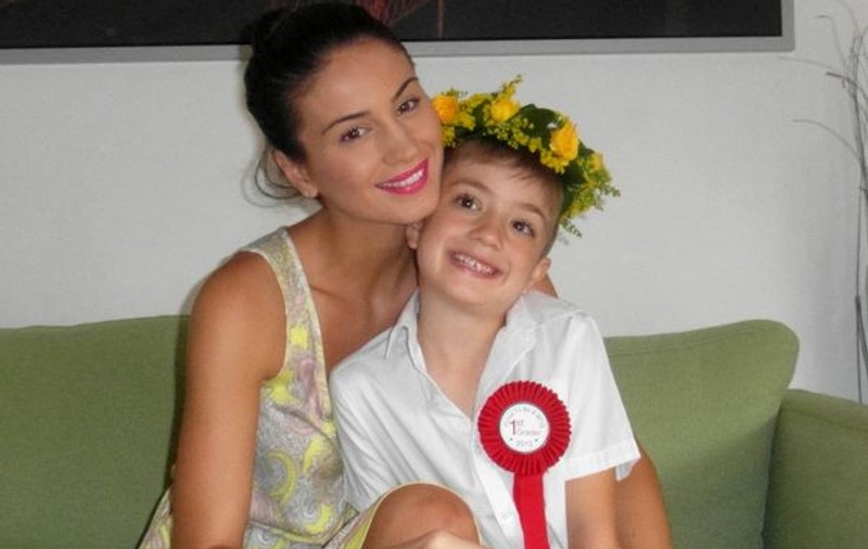 Geanina Ilieş, mândră de fiul ei după ce Patrick a luat coroniţă şi diploma de merit