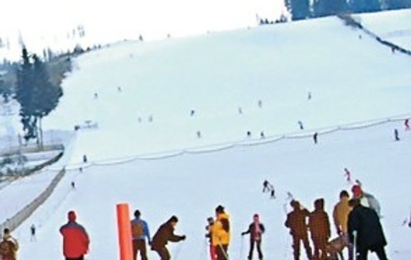 Zăpadă de până la 80 de centimetri pe Valea Prahovei