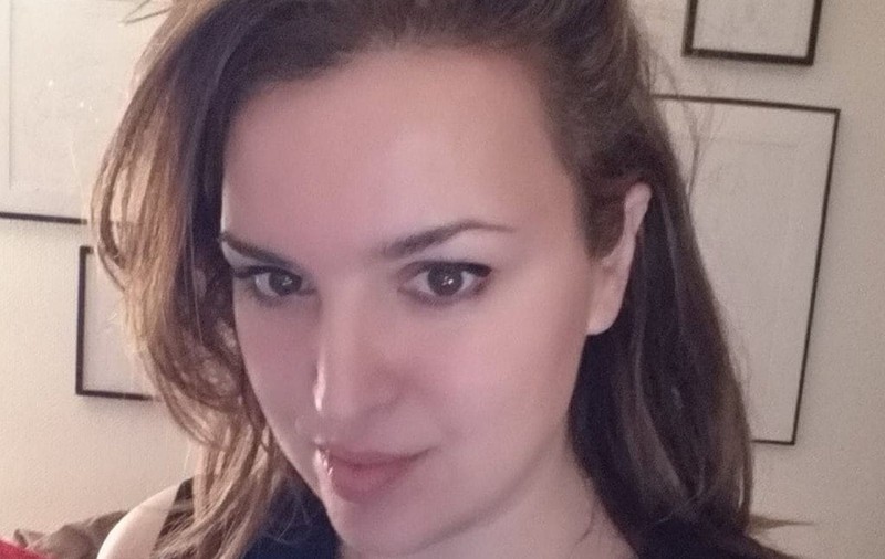 Femeia misterioasă a cărei companie a obţinut licenţă pentru pagerele care au explodat în Liban are un doctorat în fizică: „Nu a mai făcut lucrări ştiinţifice de atunci”