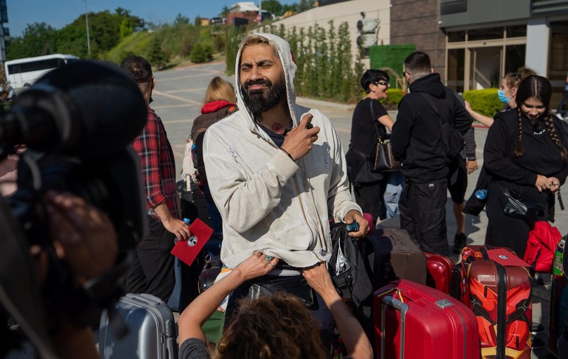 Connect-R, probleme de sănătate la „Asia Express”. Artistul a îngenuncheat de durere: „Asta nu mă face să mă opresc din cursă”