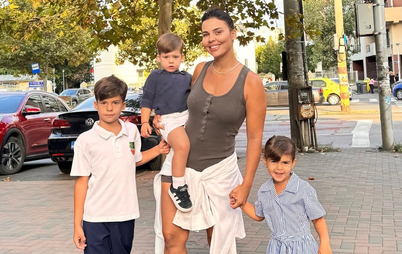 Andreea Popescu, primele declarații după ce s-a zis că are patru bone: „Știam că o să fac vâlvă, că se va supăra lumea”. Câte femei o ajută în casă