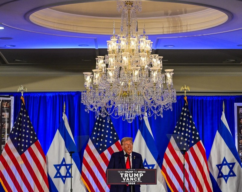 Donald Trump a marcat asaltul Hamas din 7 octombrie 2023 cu noi atacuri la adversarii politici, pe care i-a acuzat de „slăbiciune”