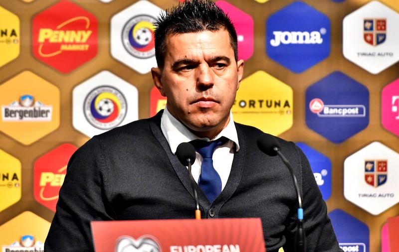 Selecționerul Cosmin Contra își petrece Sărbătorile în Spania. Mesajul lui ”Guriță” pentru suporterii naționalei / VIDEO