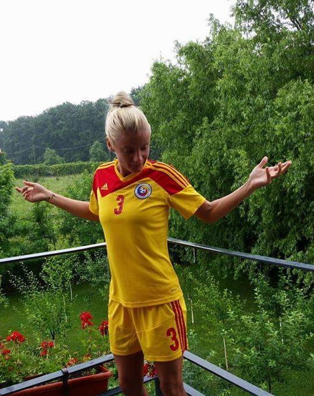 Ce fotbalistă avem! Nina Anca face perfect stop pe piept! Și nu doar atât! | VIDEO