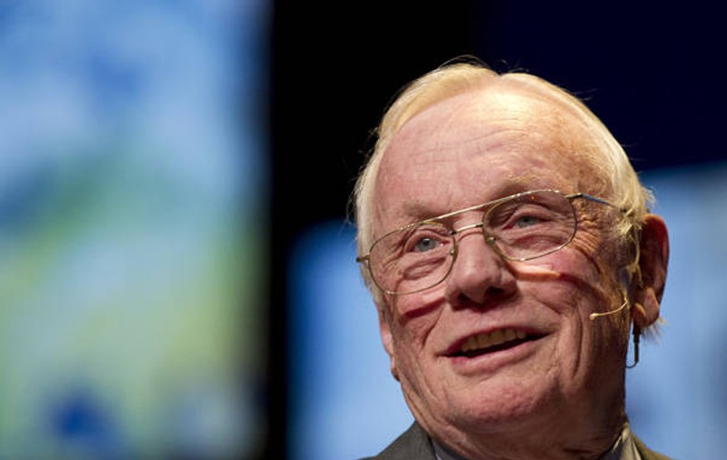 Neil Armstrong, ÎNMORMÂNTARE SPECIALĂ. Vezi în ce loc INEDIT își va dormi somnul de veci astronautul