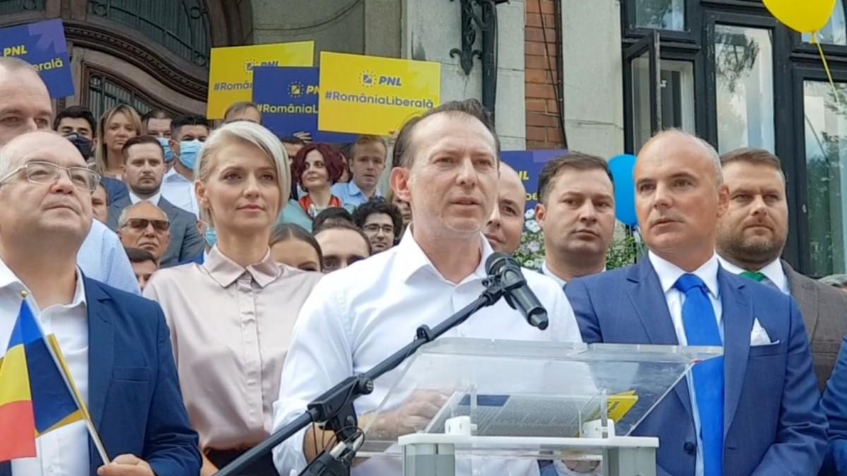 Florin Citu, la depunerea candidaturii pentru șefia PNL. Foto: Libertatea / Cristian Otopeanu