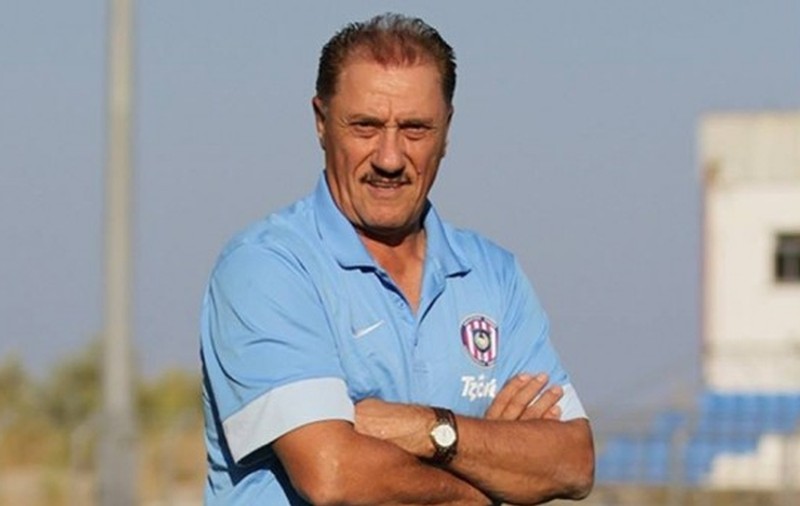Matzourakis: ”Ranieri a luat o casă, i-a stricat acoperişul şi acum plouă în ea”