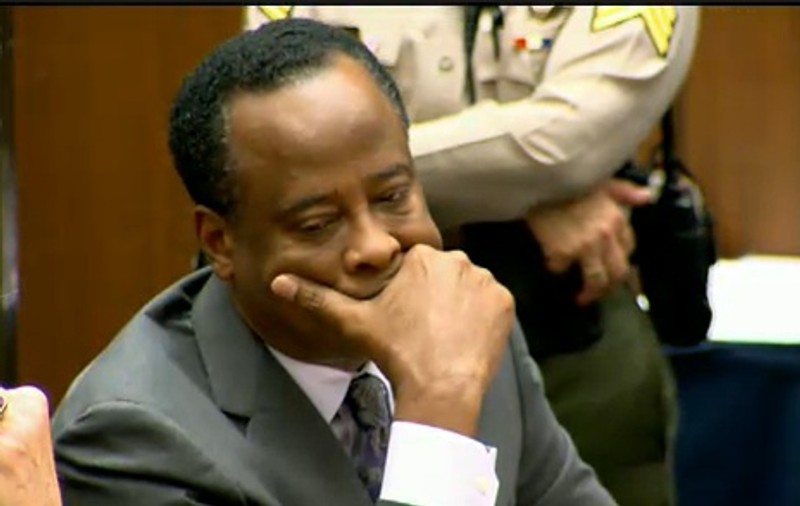 S-a dat sentinţa! Conrad Murray, pedeapsă maximă pentru uciderea lui Michael Jackson! Află motivarea judecătorului român | FOTO