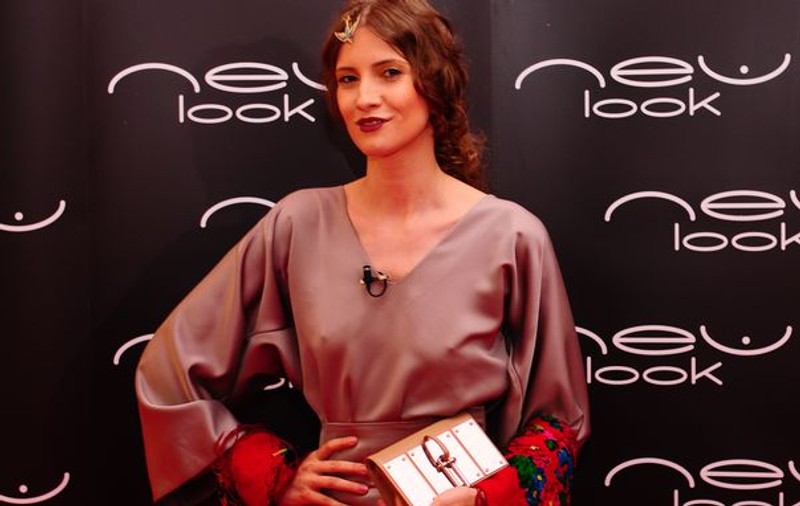 Iulia Albu: "Naționalismul a murit. Fuck you, Valentine's Day!"