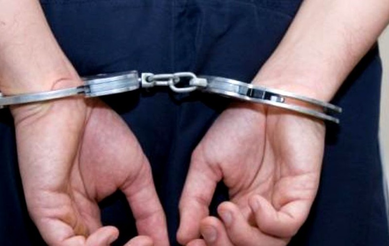 Polițiștii l-au prins pe tâlharul care snopea femei în bătaie în blocurile din Sectorul 2! A atacat și soția unui judecător
