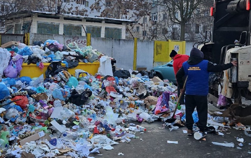Strângerea gunoiului la Ploiești a reînceput cu Spitalul Județean: „180 de tone în prima zi” | VIDEO