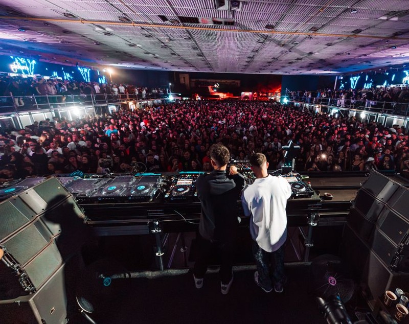 ORIGINS – Back to the Instincts, la Romaero în București.