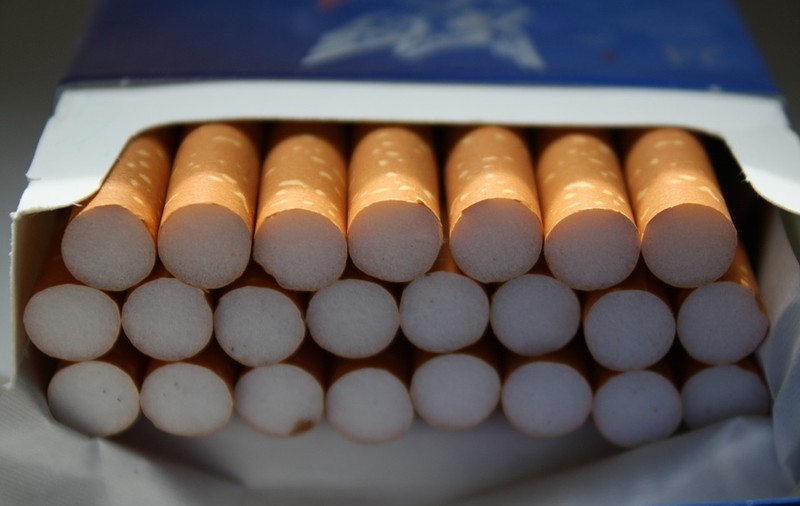 British American Tobacco: Scumpirea țigărilor va aduce venituri rețelelor de crimă organizată