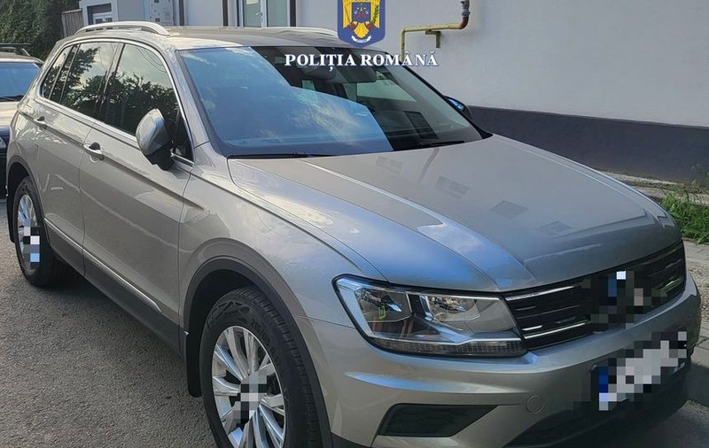 Mai multe persoane s-au trezit cu credite de mii de lei după ce doi bărbați le-au contrafăcut cărțile de identitate