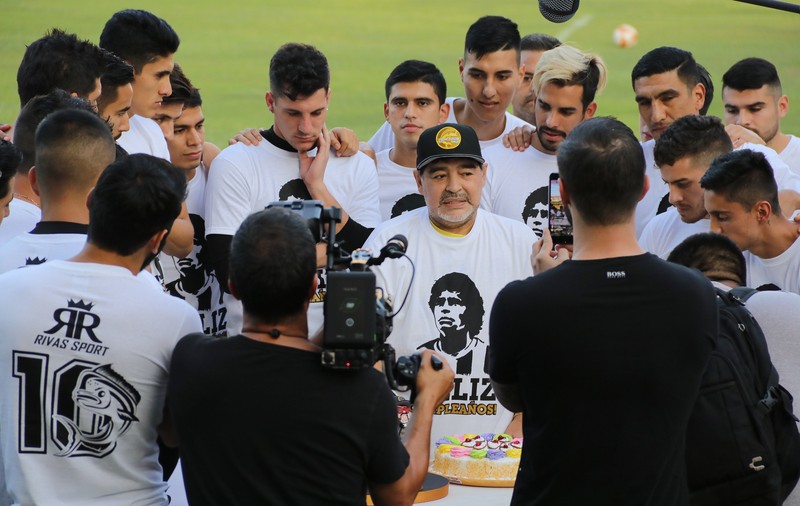 Maradona are statuie lângă stadionul lui Argentinos Juniors | Foto în articol
