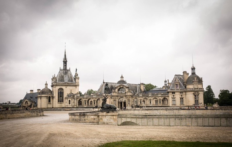 Tricolorii s-au relaxat azi în vizită la Castelul Chantilly. Jandarmii, luați prin surprindere | GALERIE FOTO&VIDEO
