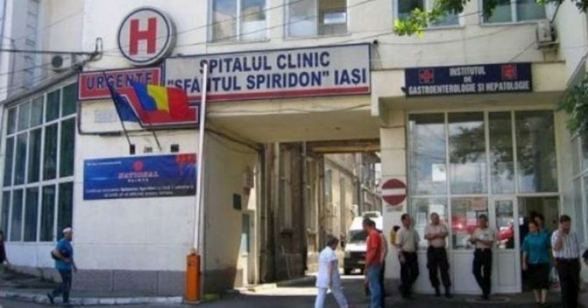 O adolescentă din Iași a fost bătută cu scândura de tatăl ei. Fata a ajuns la spital