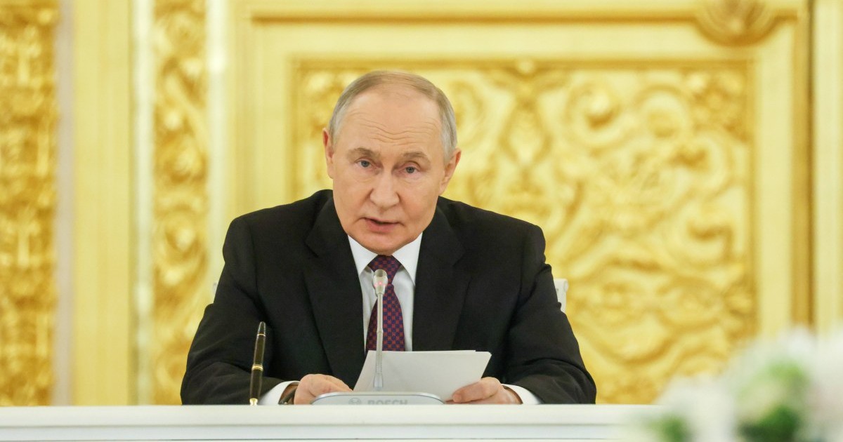 Vladimir Putin conduce Rusia din anul 2000, cu o pauză formală între 2008 și 2012, când a ocupat funcția de prim-ministru, iar președinte a fost Dmitri Medvedev. Foto: Imago Images