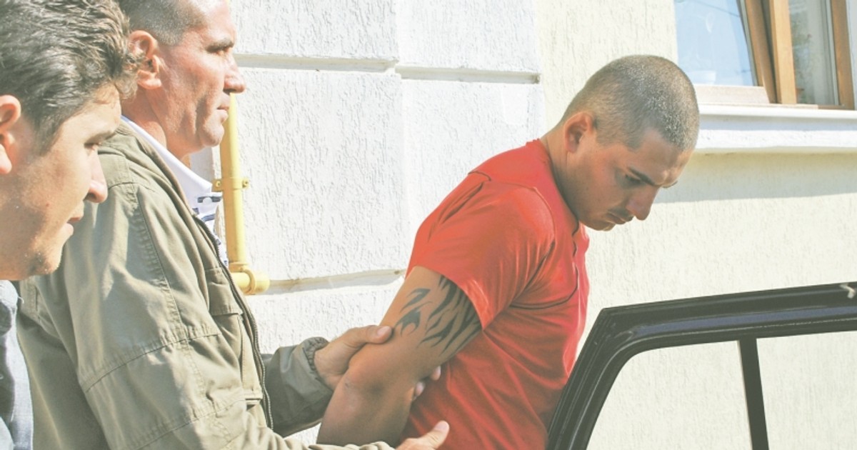 Colonelul Marian Corcodel, acuzat de cămătărie și delapidarea Jandarmeriei, cere instanței supreme să fie eliberat din arest preventiv și cercetat în arest la domiciliu.