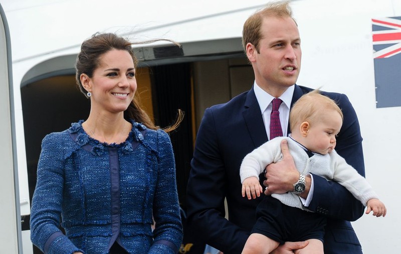Ce-i spune ZILNIC Kate Middleton Prințului William cu privire la chelia acestuia