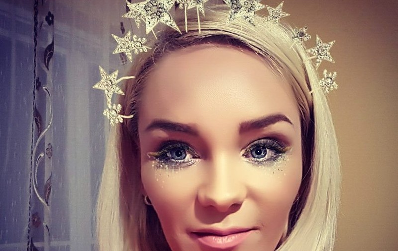 Maria Constantin ar fi fost prinsă în pat cu un bărbat. "A bătut-o în casă"