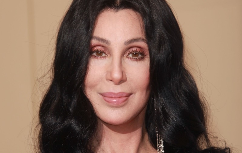 Cher face terapie cu cristale