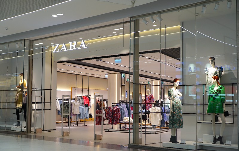 Zara și Stradivarius se închid în Shopping City Mall Timișoara după aproape zece ani