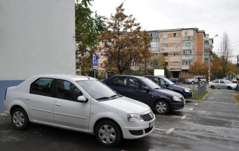 Clujenii află de pe aplicație ce locuri de parcare sunt disponibile în oraș