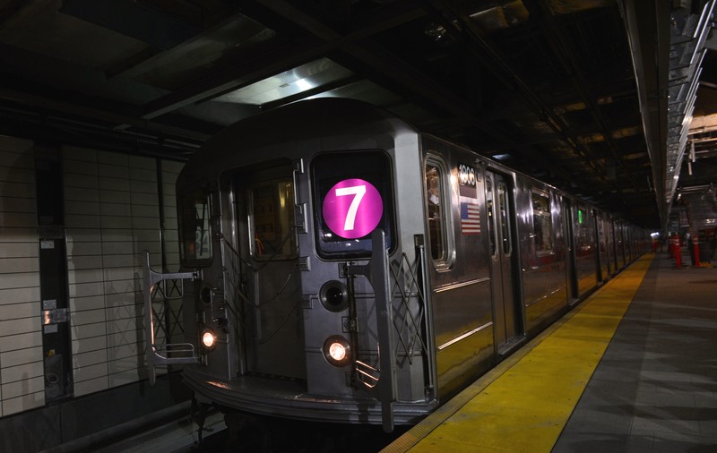 UPDATE | Metrou deraiat, la New York. Peste 30 de pasageri au fost răniți